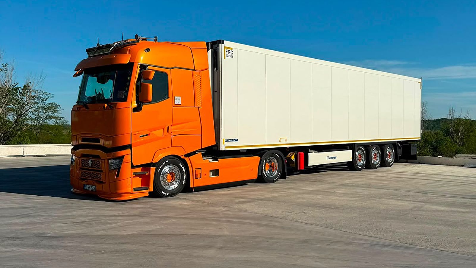 EuroPoint Lojistik — Renault T High çekici ve Krone frigorifik yarı römork